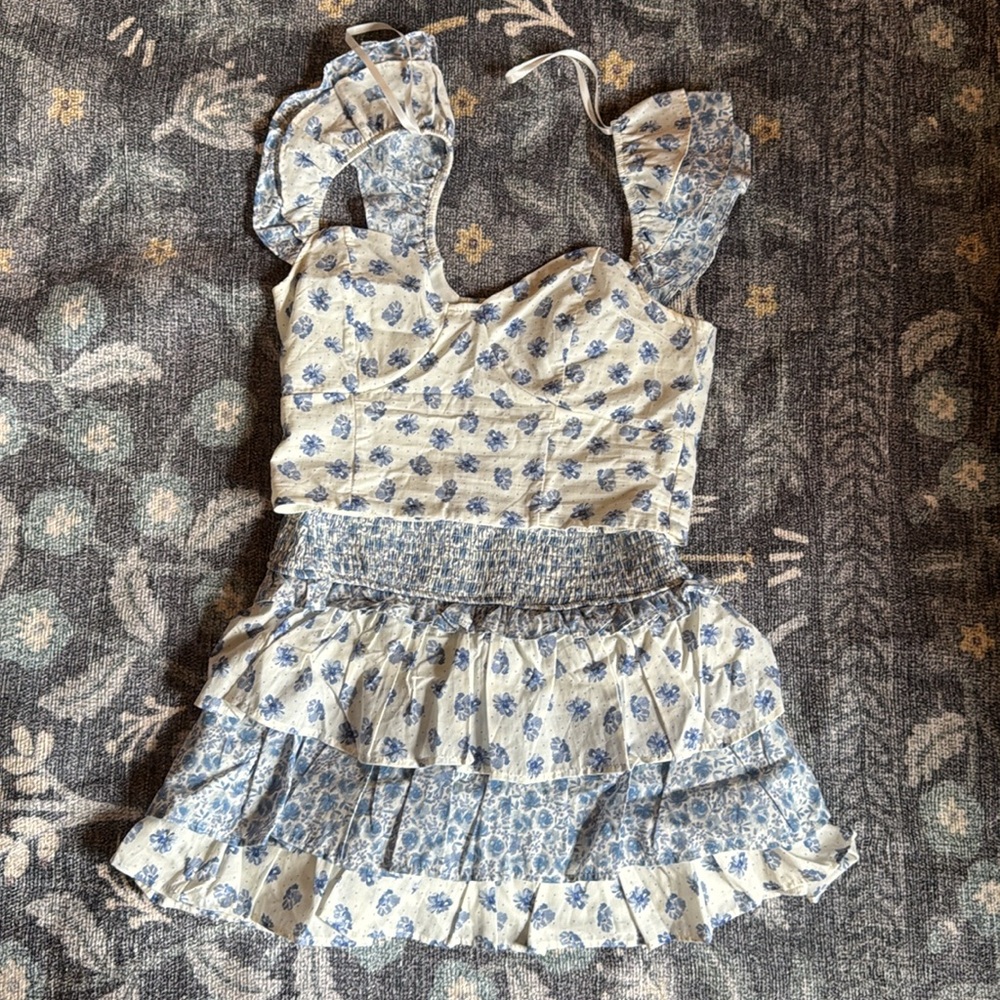 Crystal Sky two piece set skirt and sweetheart top S